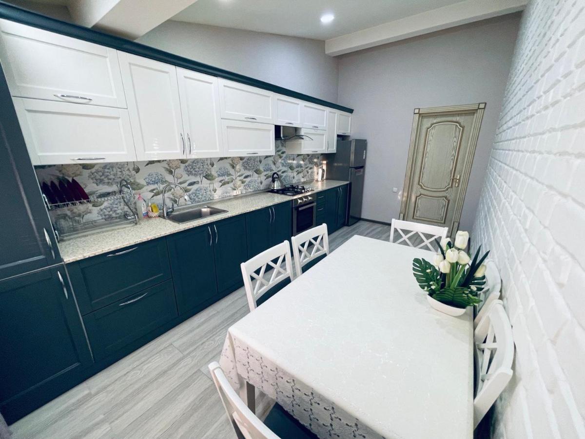 Aleksandra Apartment Самарканд Екстериор снимка